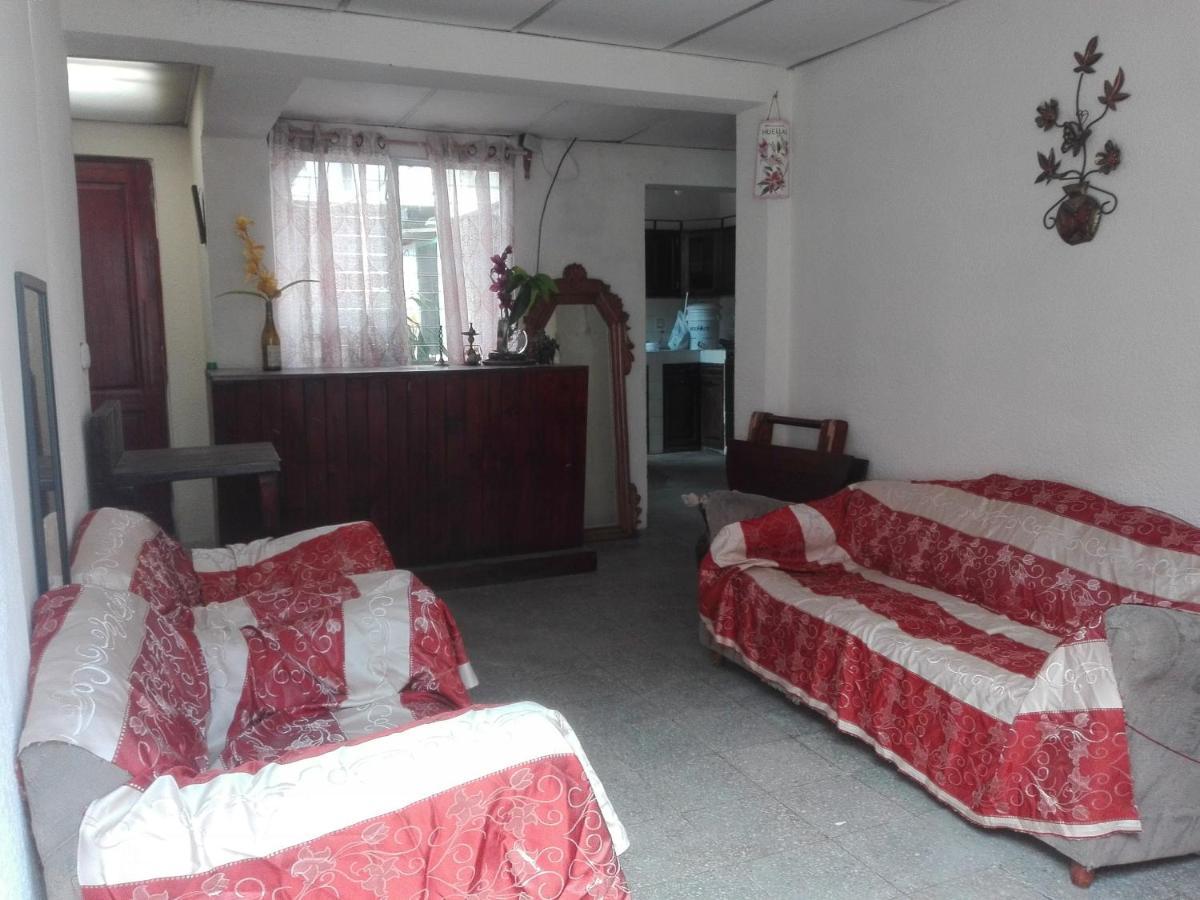 Huellas Hostal אנטיגואה גואטמלה מראה חיצוני תמונה