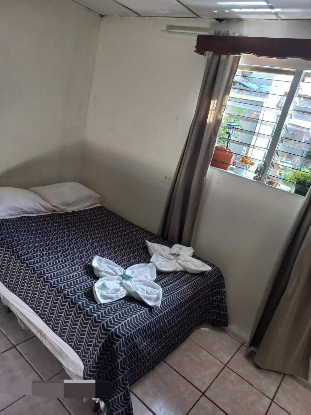 Huellas Hostal אנטיגואה גואטמלה חדר תמונה
